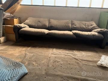 Divano stile maralunga cassina