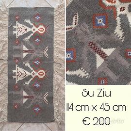 Tappeto tipico sardo  Su ziu