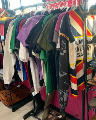 Grande Selezione Di Magliette Musicali Vintage