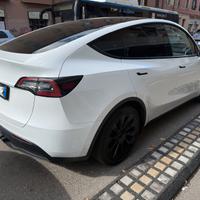 Tesla Model Y RWD novembre 2022