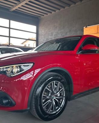 Alfa Romeo Stelvio 2.2 TD l 150 CV AT8 RWD