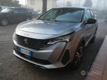 Peugeot 3008 BlueHDi 130 EAT8 ALLURE 2021