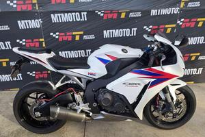 HONDA CBR 1000 RR Video 360