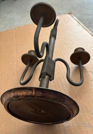 Antico candelabro  a tre bracci in rame