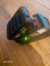 Kit Bosch 18V - Batteria 2.5 Ah + Caricatore Rapid