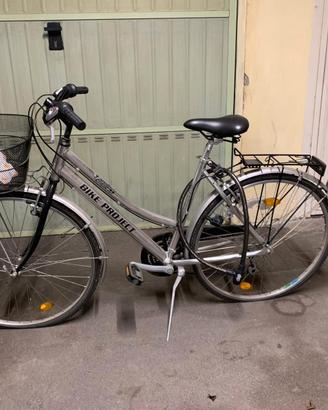 Bicicletta da donna marca Lombardo