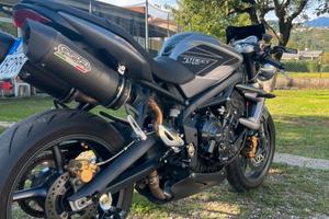 Triumph Street Triple R