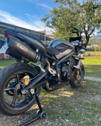 Triumph Street Triple R