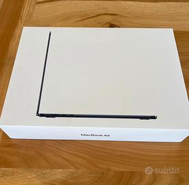 MacBook Air 15” M4 (2025) - 24GB RAM - 512 GB SSD