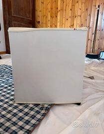 Minifrigo LG 50W