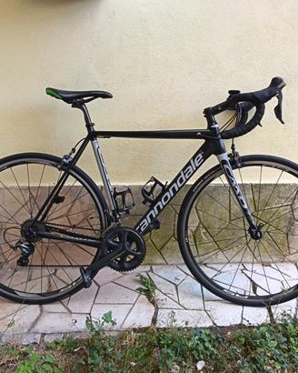 Bici da corsa Cannondale Caad 12 usata