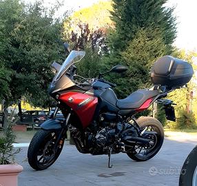 Yamaha Tracer 700 anno 2021 km 3057 bauletto Givi