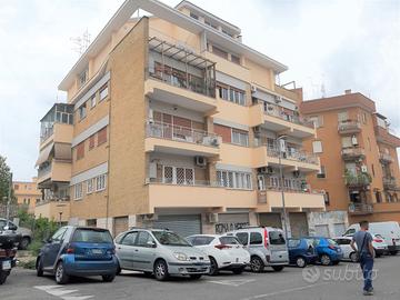 Pineta sacchetti - locale commerciale c/1