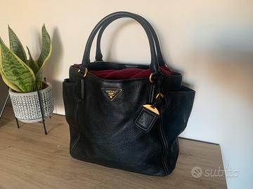 Borsa Prada in pelle con certificato autenticità