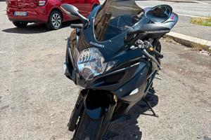 Suzuki gsx r 600