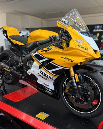 Yamaha YZF R6 PRONTO PISTA! PERMUTE!