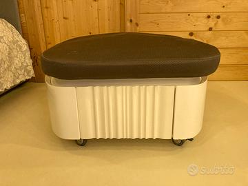 Pouf bianco con cassetto
