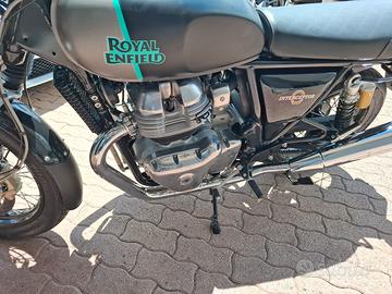 ROYAL ENFIELD INTERCEPTOR 650