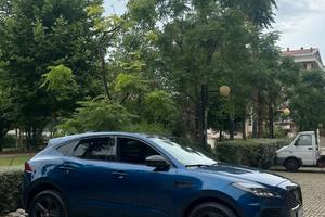 Jaguar E Pace Black Edition 163C