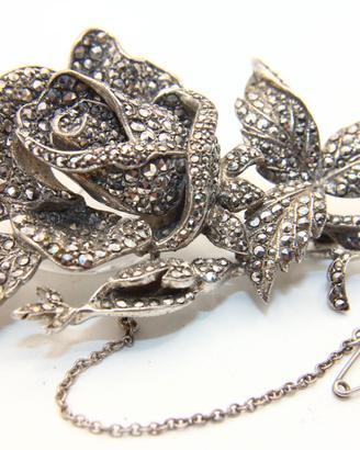 Splendida rosa spilla argento marcasite
