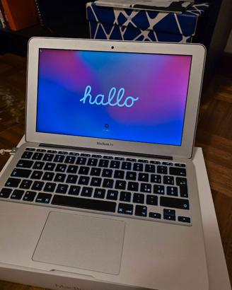 Apple MacBook Air 11" - SSD 1TB