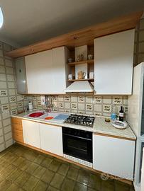 Cucina completa della Berloni + frigo LG