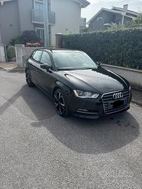 Audi A31.6 tdi ultra 2015