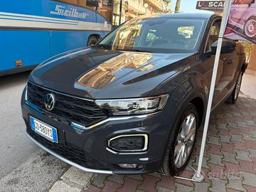 Volkswagen T-Roc 2.0 TDI SCR 150 CV Advanced BlueM