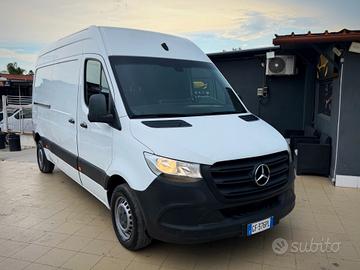 Mercedes-benz Sprinter F43/33 311 CDI RWD TA Furgo