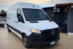 Mercedes-benz Sprinter F43/33 311 CDI RWD TA Furgo