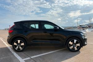 Volvo xc40 d3 Momentum