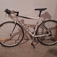 Bici da corsa SCOTT