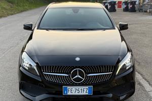 Mercedes-benz A 180 AMG dentro e fuori
