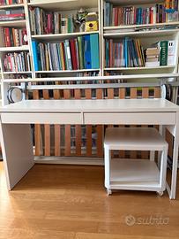 Scrivania IKEA bianca