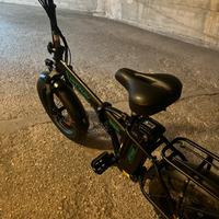 Bicicletta elettrica HITWAY