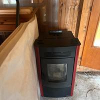 Stufa a pellet Nordica extraflame and Dorina 