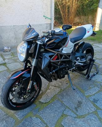 MV Agusta Brutale 1090 - 2011