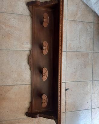 Attaccapanni d’epoca in Legno