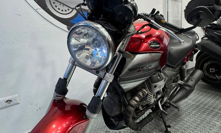 Moto Guzzi Breva 750