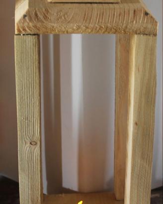 LANTERNA in legno massello con luce effetto fiamma