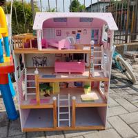 casetta in legno bimba