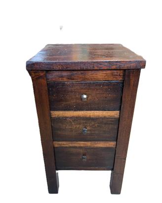 MOBILETTO IN LEGNO ANTICO A 3 CASSETTI