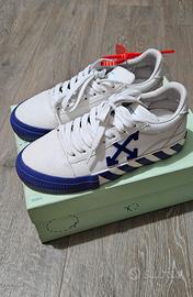 scarpe off white bianche e viola