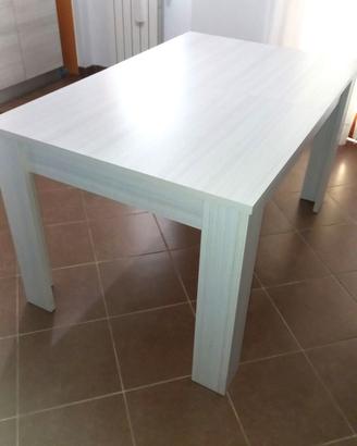 Tavolo cucina allungabile
