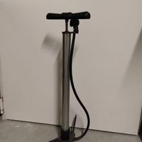 Pompa a colonna per biciclette