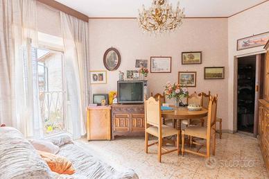 Appartamento di 122 m² con 5 locali a Salisano
