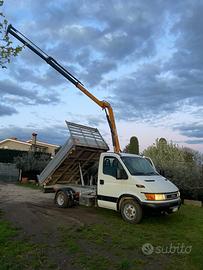 Iveco daily 35c15 con gru