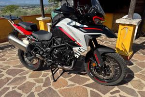 TRK 702 X A2 – 35kW – 2024 9800 KM  TRIS VALIGIE