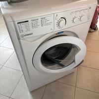 Lavatrice indesit