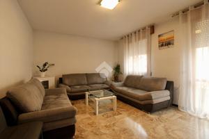 5 LOCALI A MOTTA DI LIVENZA